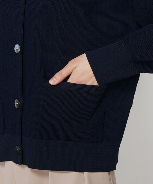 COMME CA（コムサ）の「片畦編 ニットカーディガン（カーディガン/ボレロ・レディース・ライトカーキ/ネイビー・FREE）」の14枚目の写真