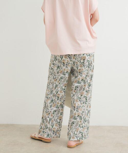 URBAN RESEARCH DOORS（アーバンリサーチドアーズ）の「『イージーケア/接触冷感』フラワープリントイージーパンツ（その他パンツ・レディース・ベージュ系その他/グレー系その他/イエロー系その他/ピンク系その他・SMALL/MEDIUM）」の15枚目の写真