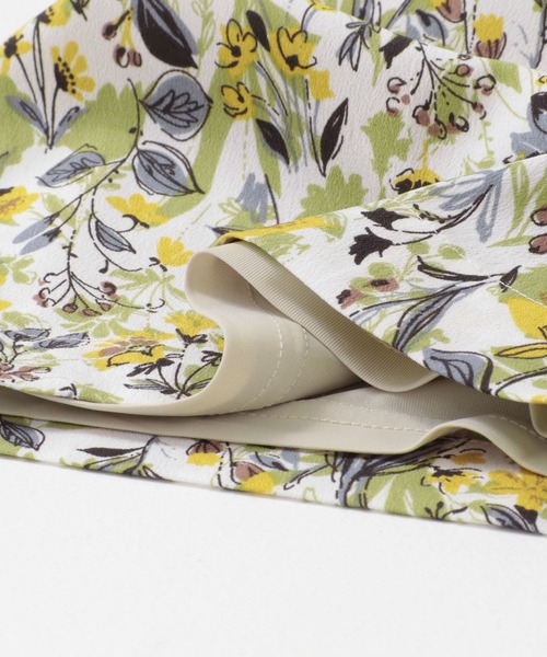 新品タグ付◉ M DOORS 『イージーケア』フラワープリントイージーパンツ セール】『イージーケア/接触冷感』フラワープリントイージー