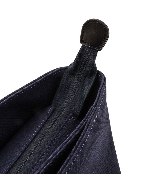 Un coeur(アンクール)の「【Un coeur/アンクール】K903061 アシメレザーハンドルトート 25SS(トートバッグ・メンズ・ブラック/ネイビー・FREE)」の7枚目の写真