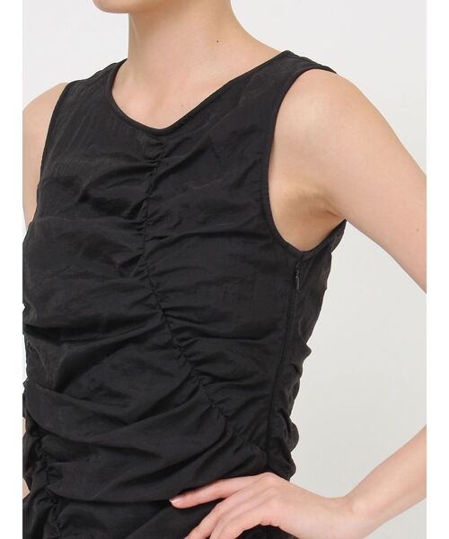 MURUA(ムルーア)の「シャーリングミニワンピース(ワンピース・レディース・ブラック/グレー・FREE)」の21枚目の写真