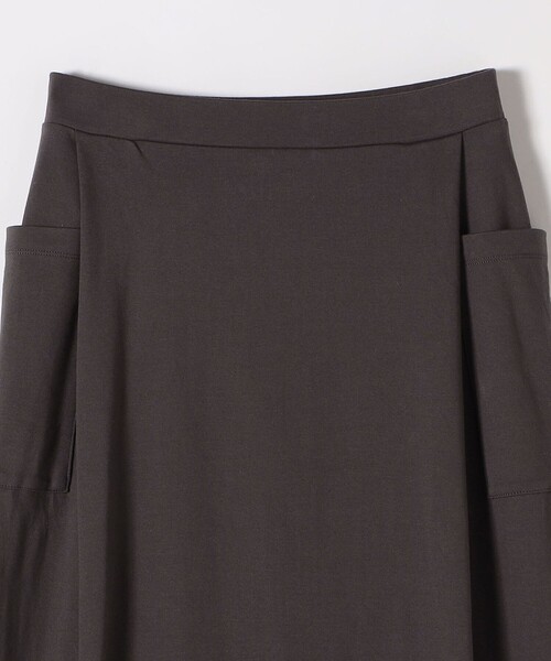 SHIPS any（シップス エニィ）の「SHIPS any:〈接触冷感/汗染み防止加工/洗濯機可能〉Iライン イージー スカート（スカート・レディース・ブラック/グレー系その他・ONE SIZE）」の15枚目の写真