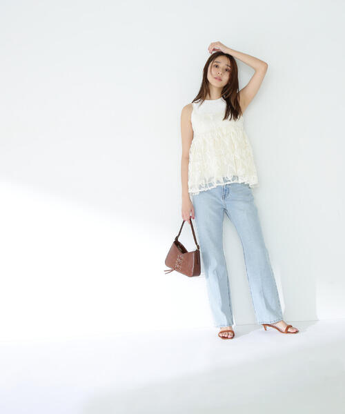 NATURAL BEAUTY BASIC(ナチュラルビューティーベーシック)の「◇シアーレースボリュームキャミ(キャミソール・レディース・オフホワイト・FREE)」の3枚目の写真