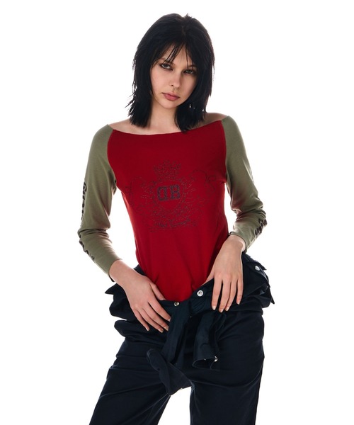 BEEDEN(ビーデン)の「BD EMBLEM FIT L/S TEE(Tシャツ/カットソー・レディース・ネイビー/レッド/グレー・FREE)」の4枚目の写真