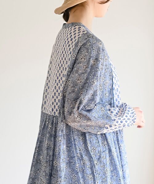 rps（アールピーエス）の「プリント切替７分袖前開きワンピース（ワンピース・レディース・グリーン/イエロー/ブルー/ネイビー・フリー）」の9枚目の写真