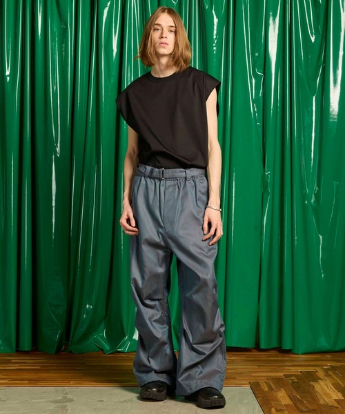 MAISON SPECIAL（メゾンスペシャル）の「《UNISEX》Smashing Light Punch Prime-Over Sleeveless T-Shirt/スマッシングライトパンチプライムオーバースリーブレスTシャツ【MAISON SPECIAL/メゾンスペシャル】（タンクトップ・メンズ・ブラック/チャコールグレー/ホワイト/レッド・0/1/2）」の17枚目の写真