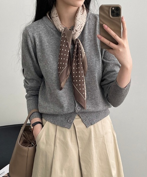 gossip!ロサンゼルス(ゴシップロサンゼルス)の「ウエストリブ ショートカーディガン(カーディガン/ボレロ・レディース・ブラック/ベージュ/グレー/オフホワイト/レッド・FREE)」の8枚目の写真