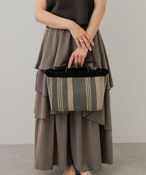 SENSE OF PLACE by URBAN RESEARCH(センスオブプレイスバイアーバンリサーチ)の「スクエアカゴバッグ(ショルダーバッグ・レディース・ベージュ/ブラック/グリーン・ONE)」の7枚目の写真