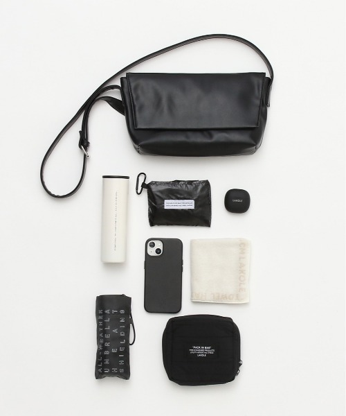 LAKOLE（ラコレ）の「フラップ横型ショルダーバッグ / 495422（ショルダーバッグ・メンズ・ブラック/ブラウン・FREE）」の14枚目の写真