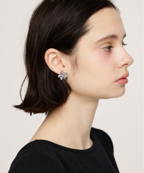 セール】BIJOU FLOWER P/EARRING ビジュー フラワー ピアス