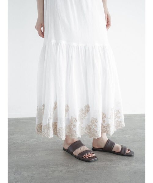 FIKA.(フィーカ)の「Flower embroidery mesh skirt(スカート・レディース・ブラック/オフホワイト・MEDIUM)」の17枚目の写真