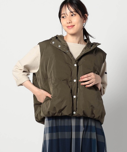 Grand PARK（グランドパーク）の「ラウンドシルエットフーディベスト（その他アウター・レディース・グレイッシュベージュ/ブラック/ブラウン・FREE）」の2枚目の写真