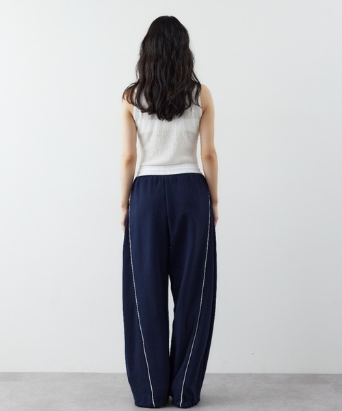 HANNE(アン)の「ドレープタートルノースリボディースーツ(Tシャツ/カットソー・レディース・グレー/ホワイト・FREE)」の17枚目の写真