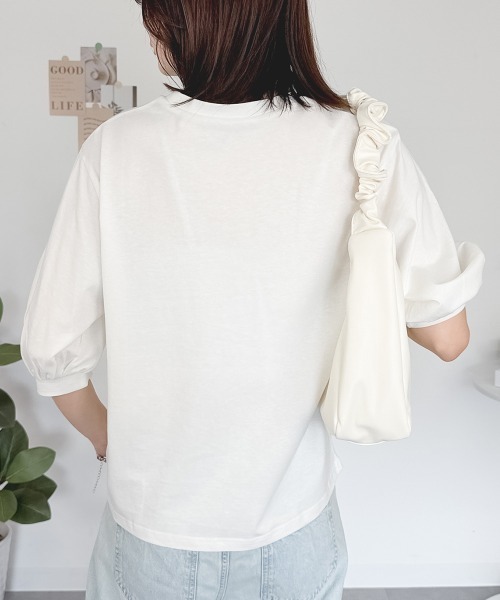 RCD(アールシーディー)の「ボリューム袖ショート丈カットソー(Tシャツ/カットソー・レディース・モカ/ブラック/チャコールグレー/グレイッシュベージュ/オフホワイト・F)」の8枚目の写真