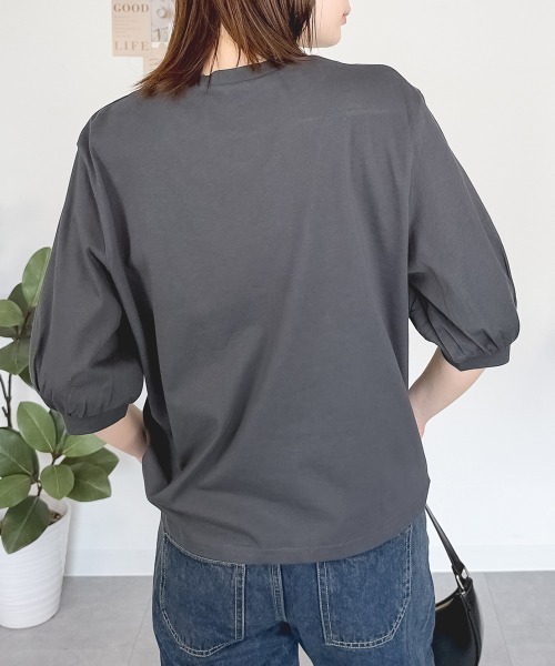 RCD(アールシーディー)の「ボリューム袖ショート丈カットソー(Tシャツ/カットソー・レディース・モカ/ブラック/チャコールグレー/グレイッシュベージュ/オフホワイト・F)」の14枚目の写真