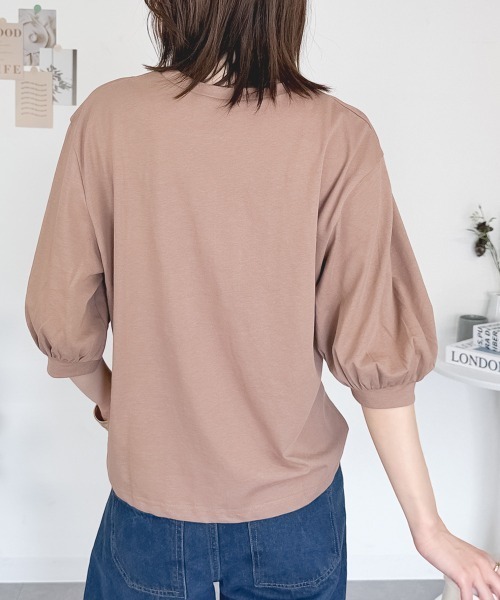 RCD(アールシーディー)の「ボリューム袖ショート丈カットソー(Tシャツ/カットソー・レディース・モカ/ブラック/チャコールグレー/グレイッシュベージュ/オフホワイト・F)」の17枚目の写真