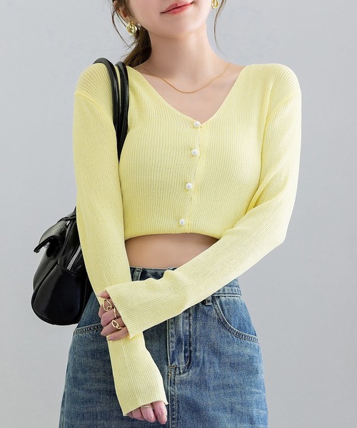 DAY CLOSET（デイ クローゼット）の「【クロップド丈】程よい透け感が今っぽい。長袖パール調ボタンのシアーニットカーディガン レディース（カーディガン/ボレロ・レディース・オレンジ/ホワイト/ブラック/ピンク/イエロー・FREE）」の18枚目の写真