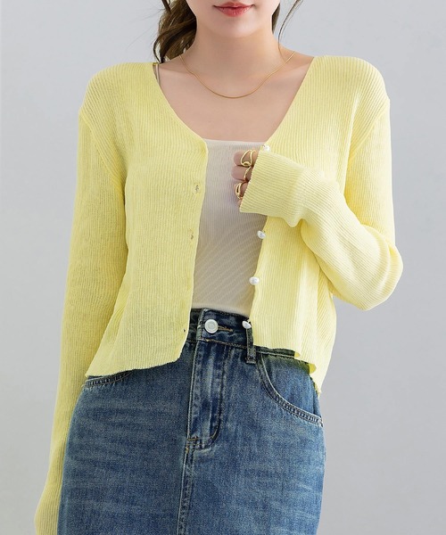 DAY CLOSET（デイ クローゼット）の「【クロップド丈】程よい透け感が今っぽい。長袖パール調ボタンのシアーニットカーディガン レディース（カーディガン/ボレロ・レディース・オレンジ/ホワイト/ブラック/ピンク/イエロー・FREE）」の19枚目の写真