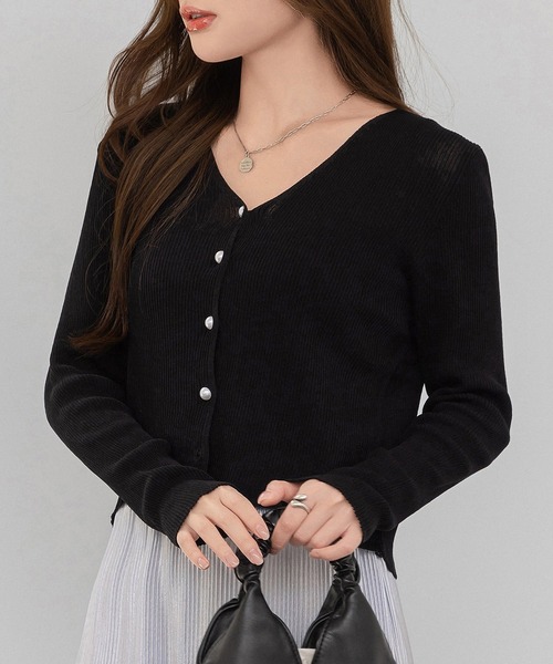 DAY CLOSET（デイ クローゼット）の「【クロップド丈】程よい透け感が今っぽい。長袖パール調ボタンのシアーニットカーディガン レディース（カーディガン/ボレロ・レディース・オレンジ/ホワイト/ブラック/ピンク/イエロー・FREE）」の10枚目の写真