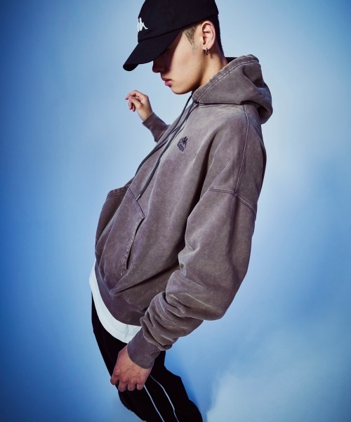 Kappa(カッパ)の「裏毛パーカー(パーカー・メンズ・チャコールグレー/ブルー・X-LARGE/LARGE/MEDIUM)」の14枚目の写真