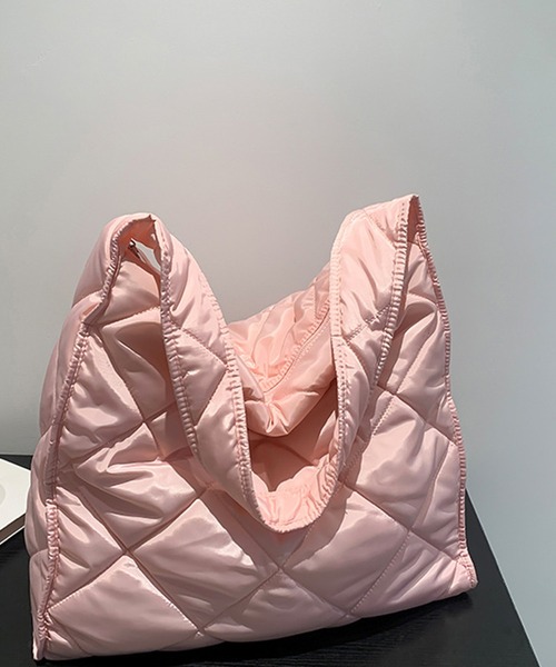 SANSeLF（サンセルフ）の「【SANSeLF】 ふくらみキルティング巾着ショルダー ストリングコードデザイン 2WAYユース saa25s009（ショルダーバッグ・レディース・カーキ/ブラック/ホワイト/ピンク/グリーン/ベージュ・FREE）」の20枚目の写真