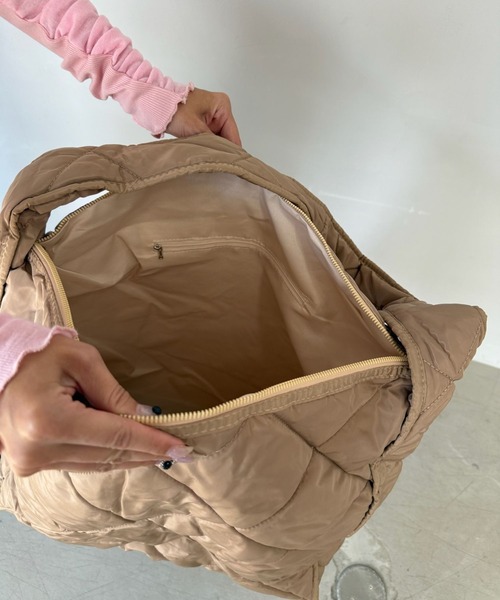 SANSeLF（サンセルフ）の「【SANSeLF】 ふくらみキルティング巾着ショルダー ストリングコードデザイン 2WAYユース saa25s009（ショルダーバッグ・レディース・カーキ/ブラック/ホワイト/ピンク/グリーン/ベージュ・FREE）」の9枚目の写真