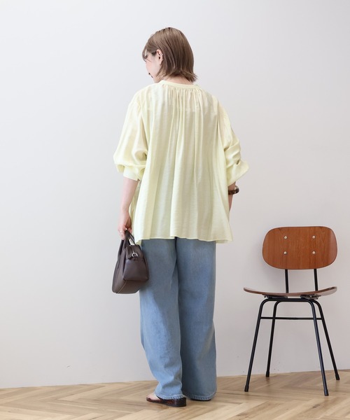 AMERICAN HOLIC（アメリカンホリック）の「スキッパーギャザーブラウス（シャツ/ブラウス・レディース・ブラック/ブルー/イエロー/アイボリー・M/L）」の14枚目の写真