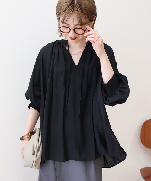 AMERICAN HOLIC（アメリカンホリック）の「スキッパーギャザーブラウス（シャツ/ブラウス・レディース・ブラック/ブルー/イエロー/アイボリー・M/L）」の20枚目の写真