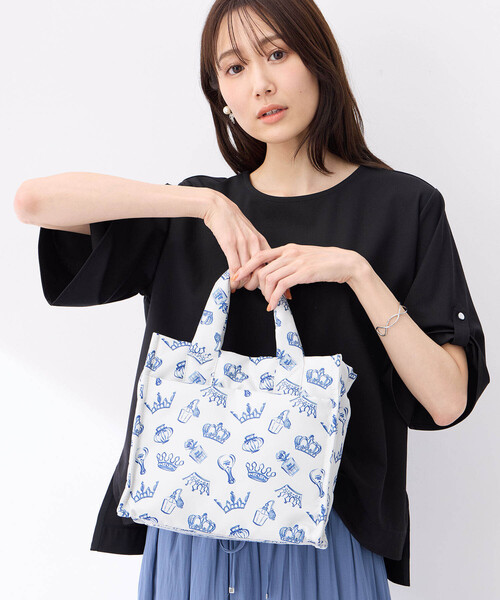 Petit Honfleur（プチオンフルール）の「ロゴプリント２WAYバッグ（トートバッグ・レディース・ブルー/グレー・フリー）」の2枚目の写真