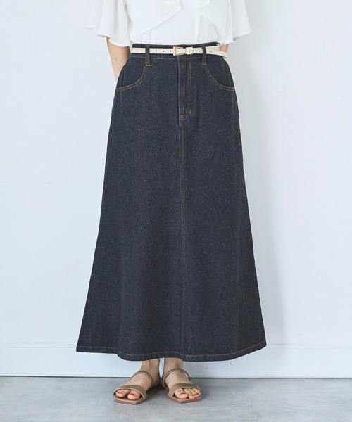 mil（ミル）の「デニム マーメイドスカート 【無地/フラワープリント】（スカート・レディース・ブラック/サックスブルー/グレイッシュベージュ・XS/S）」の2枚目の写真