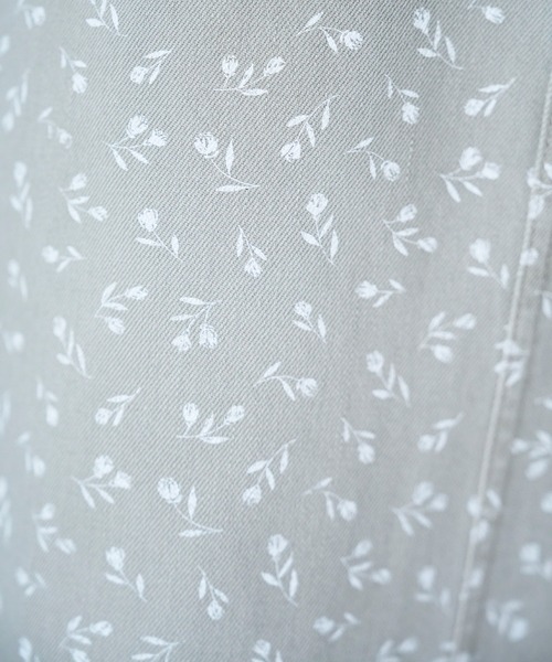 mil（ミル）の「デニム マーメイドスカート 【無地/フラワープリント】（スカート・レディース・ブラック/サックスブルー/グレイッシュベージュ・XS/S）」の11枚目の写真