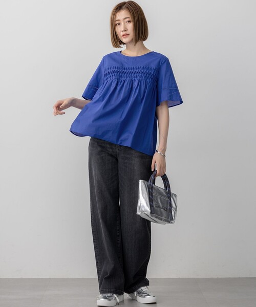 23区（ニジュウサンク）の「【WEB&一部店舗限定】コットンローン ピンタック フレア ブラウス（シャツ/ブラウス・レディース・ブラック系/黄土色系/ネイビー系/スカイブルー系・40/38）」の7枚目の写真