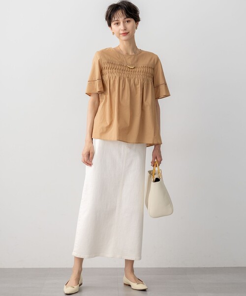 23区（ニジュウサンク）の「【WEB&一部店舗限定】コットンローン ピンタック フレア ブラウス（シャツ/ブラウス・レディース・ブラック系/黄土色系/ネイビー系/スカイブルー系・40/38）」の11枚目の写真