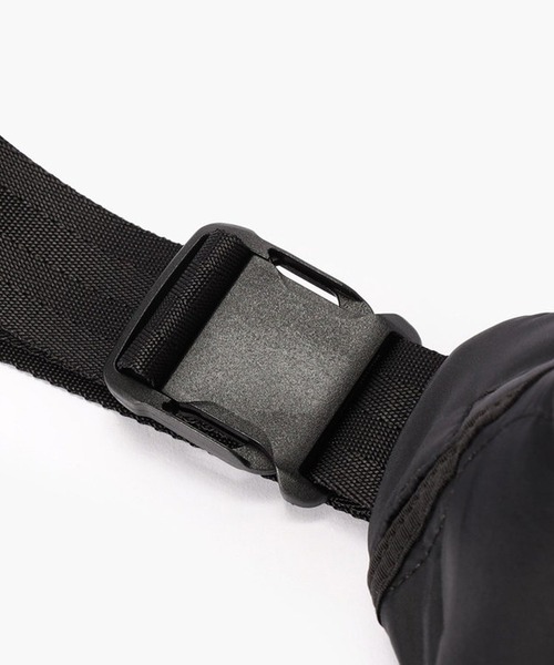 BRIEFING(ブリーフィング)の「BRIEFING/ブリーフィング QUILTED WALKER ボディバッグ ショルダーバッグ(ボディバッグ/ウエストポーチ・メンズ・ブラック/オリーブ・FREE)」の11枚目の写真