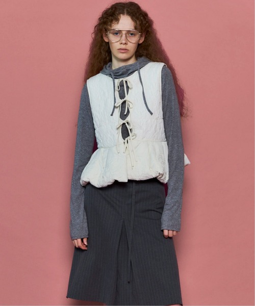 25AW PRE-ORDER】Embroidery Peplum Vest/エンブロイダリー
