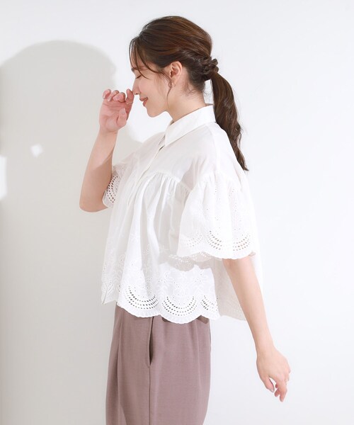 ❤️人気新作 新品♡ SelfPortrait 白レース半袖ブラウス♡　866 セール】コーデの主役になる スカラップレースブラウス（シャツ