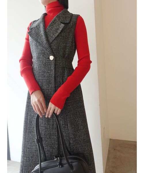 LAGUNAMOON（ラグナムーン）の「ベーシックリブタートルネックプルオーバー（ニット/セーター・レディース・アイボリー/ブラック/レッド・FREE）」の7枚目の写真