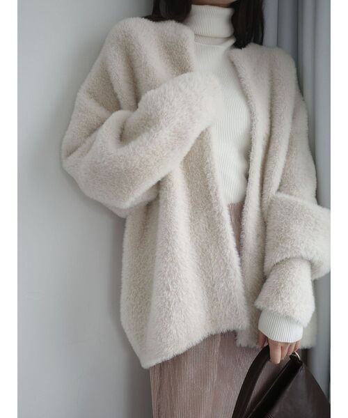 LAGUNAMOON（ラグナムーン）の「ベーシックリブタートルネックプルオーバー（ニット/セーター・レディース・アイボリー/ブラック/レッド・FREE）」の8枚目の写真