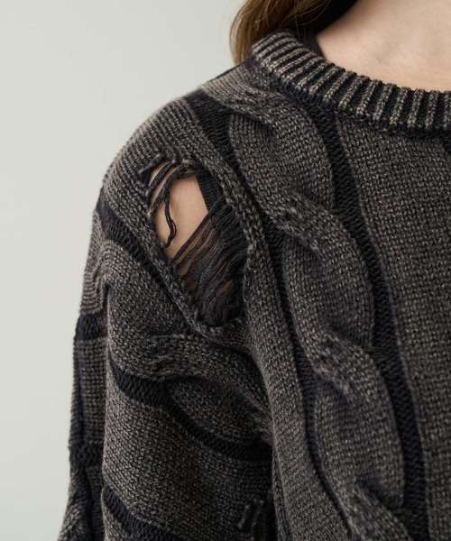 KUUUPY（クーピー）の「Vintage Design Distressed Cable Knit Sweater - ヴィンテージデザインダメージケーブルニット（ニット/セーター・メンズ・ブルー/ブラック・SMALL/MEDIUM/LARGE）」の9枚目の写真