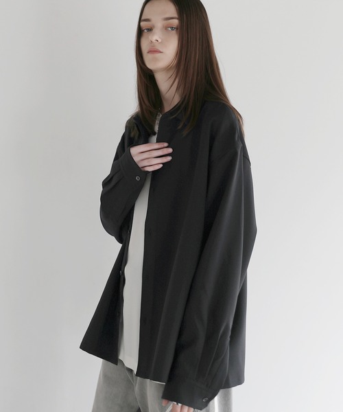 SOCCE（ソーシー）の「【防シワ】ボックスカットルーズレギュラーシャツ（シャツ/ブラウス・メンズ・ブラック/サックスブルー/チャコール/ホワイト/ストライプ/チェック・S/M/L/XL）」の20枚目の写真