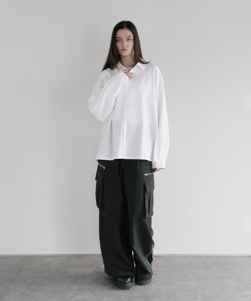 SOCCE（ソーシー）の「【防シワ】ボックスカットルーズレギュラーシャツ（シャツ/ブラウス・メンズ・ブラック/サックスブルー/チャコール/ホワイト/ストライプ/チェック・S/M/L/XL）」の12枚目の写真