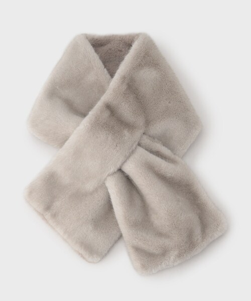 INDIVI（インディヴィ）の「【リバーシブル】フェイクファーティペット（ストール/ショール・レディース・ナチュラル/ライトグレー・00）」の3枚目の写真