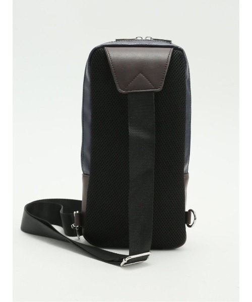 TAKA-Q(タカキュー)の「【二層式】タカキュー 配色 ボディバッグ(ボディバッグ/ウエストポーチ・メンズ・ネイビー/ブラウン・FREE)」の17枚目の写真