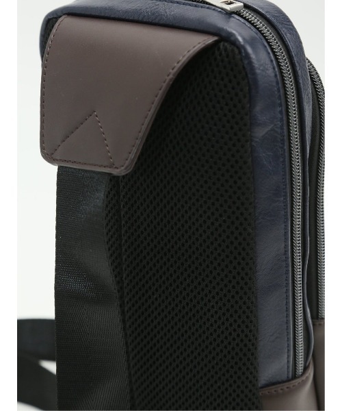 TAKA-Q(タカキュー)の「【二層式】タカキュー 配色 ボディバッグ(ボディバッグ/ウエストポーチ・メンズ・ネイビー/ブラウン・FREE)」の21枚目の写真