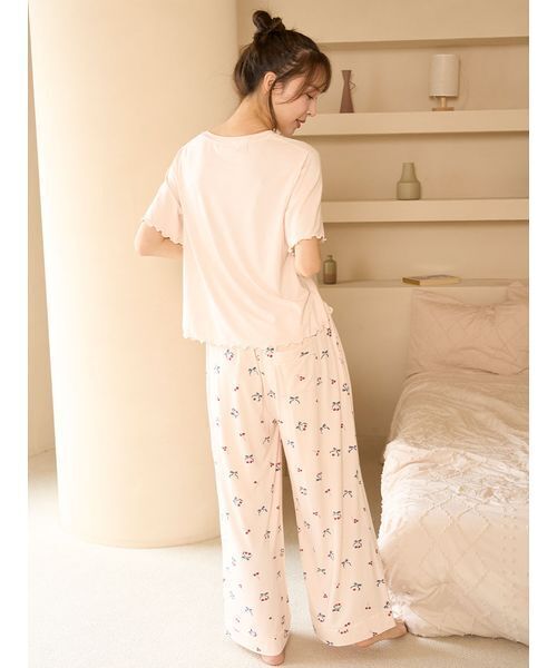 SNIDEL  フローラルパジャマセット 接触冷感】チェリーシリーズロングパンツ（ルームウェア/パジャマ