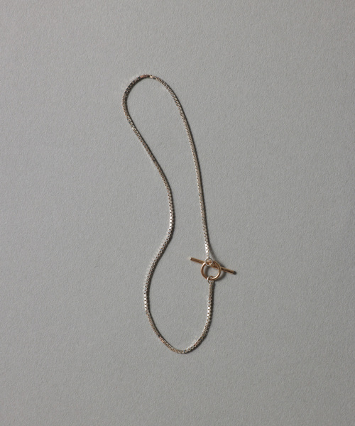 Lilas(リラ)の「【SAMH by LILAS】デタッチャブルTバーブレスレット K10*SV(ブレスレット・レディース・シルバー・FREE)」の1枚目の写真