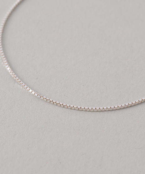 Lilas(リラ)の「【SAMH by LILAS】デタッチャブルTバーブレスレット K10*SV(ブレスレット・レディース・シルバー・FREE)」の9枚目の写真