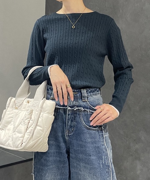 IKKA LOUNGE(イッカラウンジ)の「ミニケーブルニットプルオーバー(ニット/セーター・レディース・ブラック/ダークグリーン/ベージュ/オフホワイト/シルバー・M/L/S)」の5枚目の写真