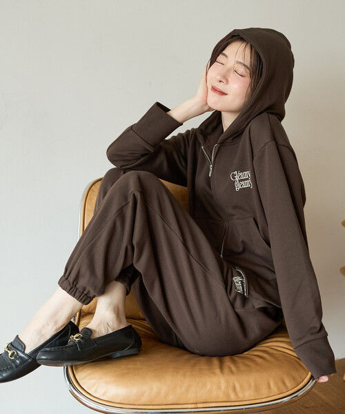 セール】限定展開 ロゴ 刺繍 裏毛スウェット ジョガーパンツ