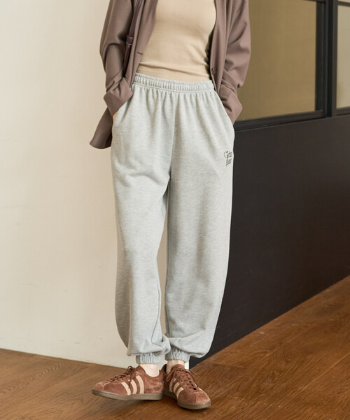 セール】限定展開 ロゴ 刺繍 裏毛スウェット ジョガーパンツ
